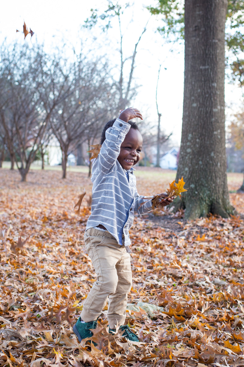 LightCreative_201812_LauraClark_RaleighFamilyPhotography_001_blog.jpg
